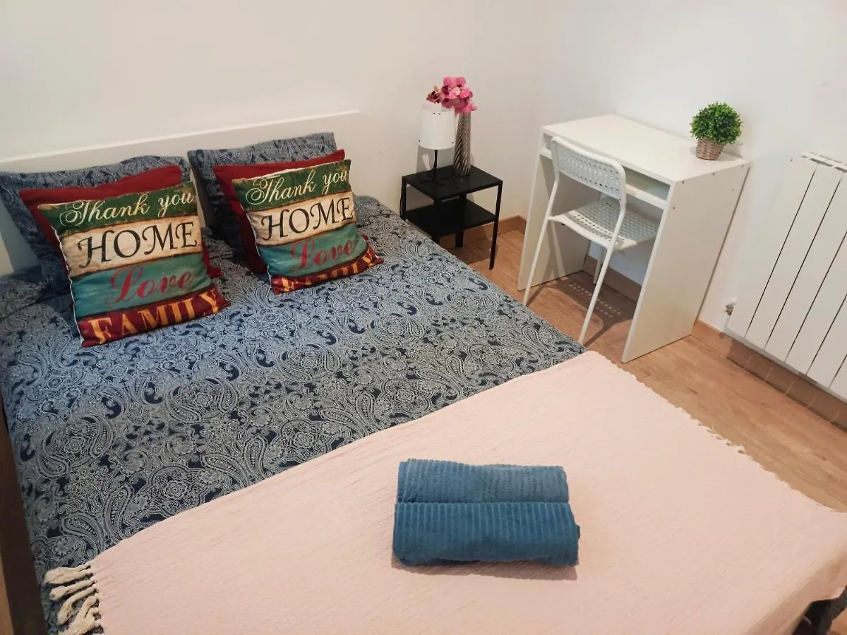 Private Rooms In Born contacts